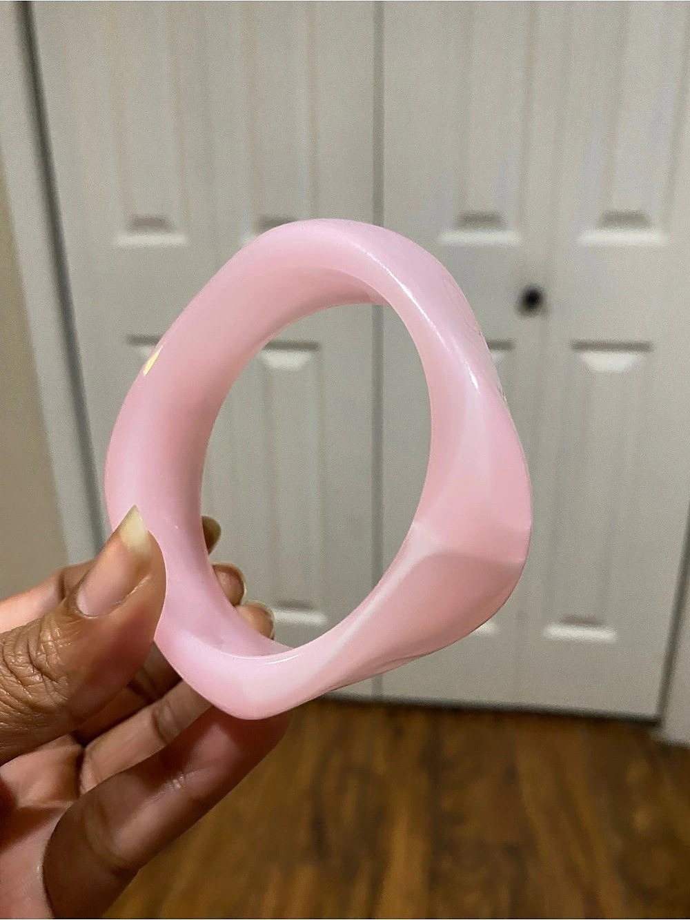 Light Pink Marble Sculpturale Acrylic Bangle Bracelet - Picture 3 of 3